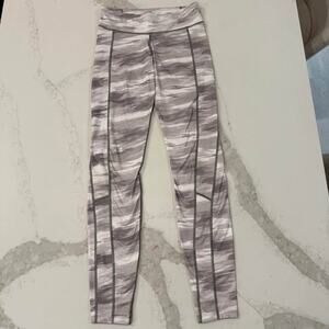 Under Armour ColdGear Fitted Activewear Leggings Womens Small Gray/White Workout
